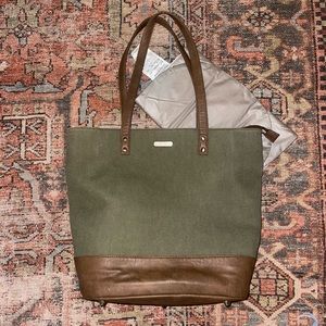 Little Unicorn Boardwalk Olive Forest Green Tote Diaper Bag